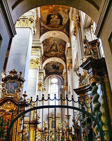 Bild St.-Ägidius-Kirche in Prag innen